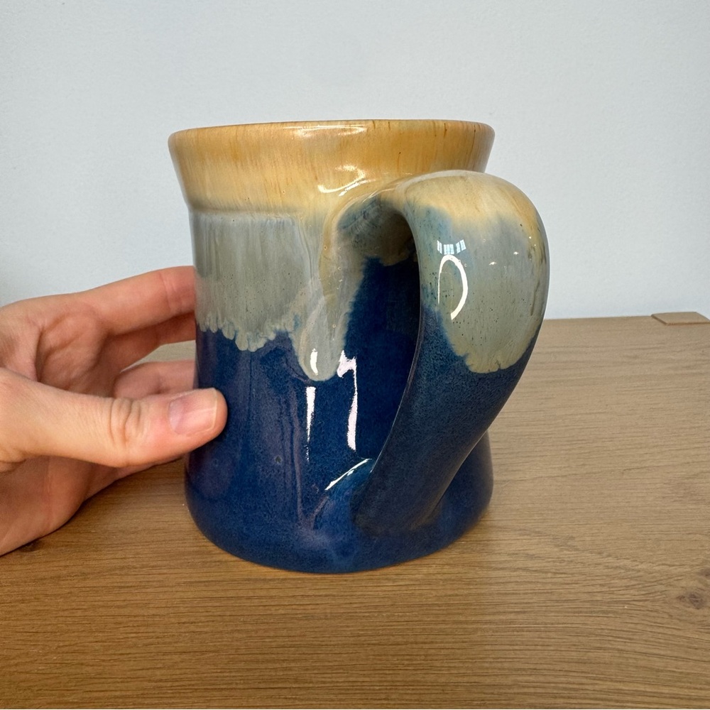 Vintage 90’s Y2K Blue and Tan Ceramic 'Computer Genius' Mug - Picture 5 of 7